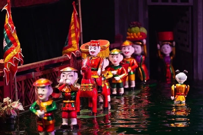 These impressive show in Hoi An are a major attraction for tourists