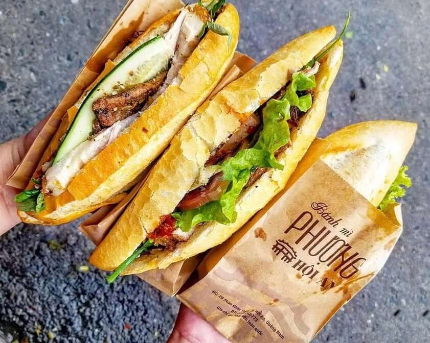 Bánh mì Phượng mới ra lò