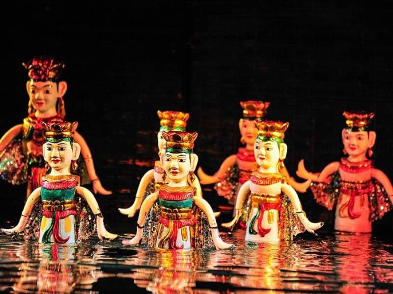Show múa rối nước là sự kết hợp hài hòa giữa truyền thống và hiện đại