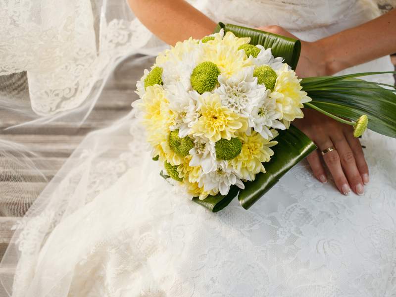 Hoa cưới từ hoa cúc