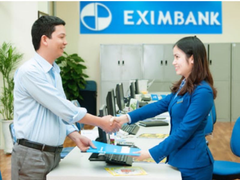 Eximbank luôn cung cấp những gói vay mua xe với lãi suất “chạm sàn”