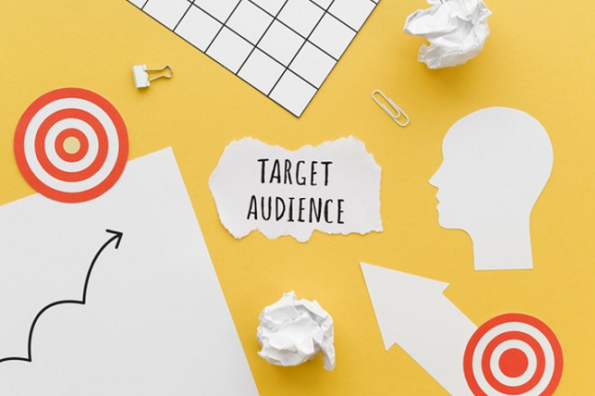 Ở giai đoạn này biết được target audience là gì sẽ giúp bạn tạo sự chú ý đến sản phẩm hoặc dịch vụ của mình