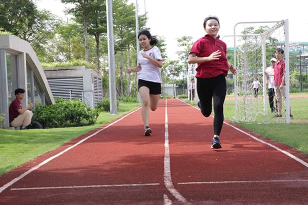 Khuyến khích lối sống năng động thông qua các hoạt động thể thao cho các em