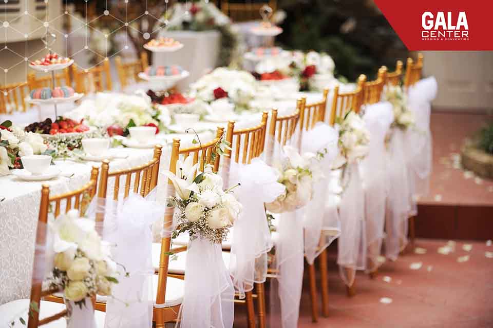 Ghế Chiavari nhập khẩu được trau chuốt nên vẻ ngoài chỉn chu