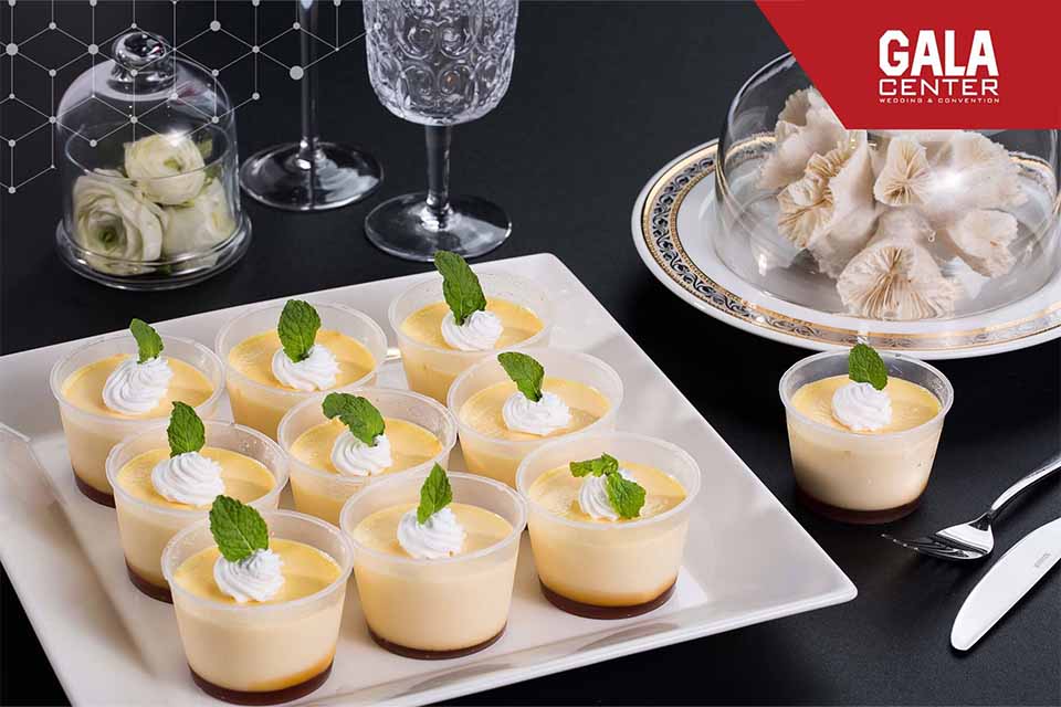 Bánh flan đơn giản nhưng hấp dẫn trong thực đơn nhà hàng tiệc cưới Gala Center