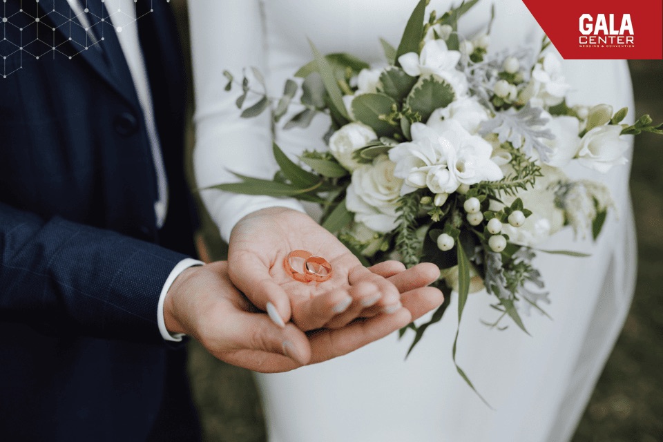Phạm Thái Tuế không có nghĩa sẽ phải hoãn cưới