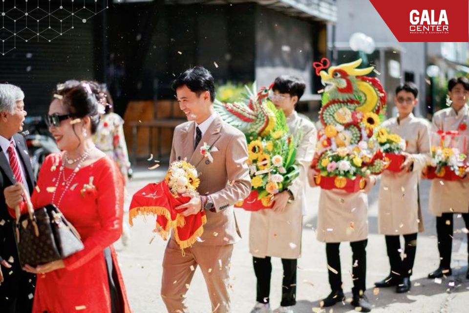 M&acirc;m quả trong nghi thức l&agrave;m lễ gia ti&ecirc;n nh&agrave; trai được chuẩn bị chỉn chu thể hiện sự tr&acirc;n trọng v&agrave; th&agrave;nh &yacute; khi sang nh&agrave; g&aacute;i xin d&acirc;u