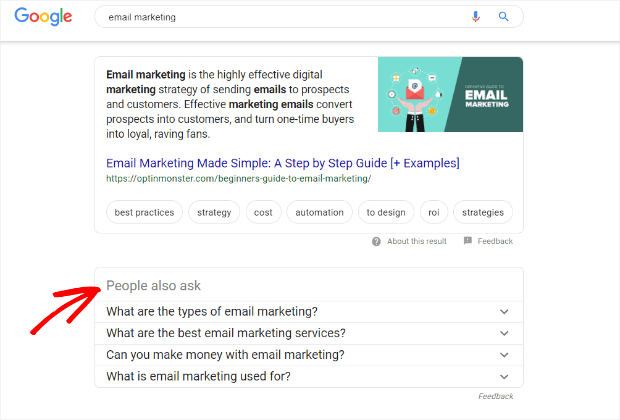 Google recommend các topic liên quan đến keyword người dùng search