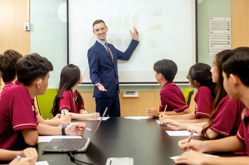 Học phí trường quốc tế cao bởi phương thức giáo dục tiến tiến