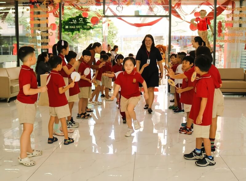 Chuyển cấp là giai đoạn quan trọng mà phụ huynh cần lưu tâm