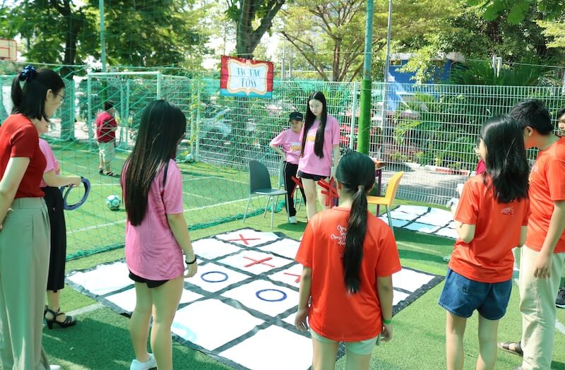 Giant tic-tac-toe game loved by many campers