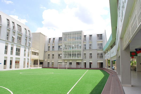 Trường quốc tế song ngữ Renaissance Sài Gòn với kiến trúc đẹp mắt