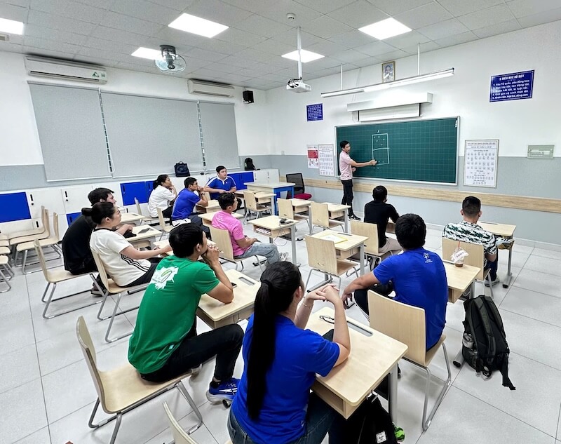 VAS Organizes 2025 – 2026 School Year Kick-off Training Week: Enhancing Primary Education Quality